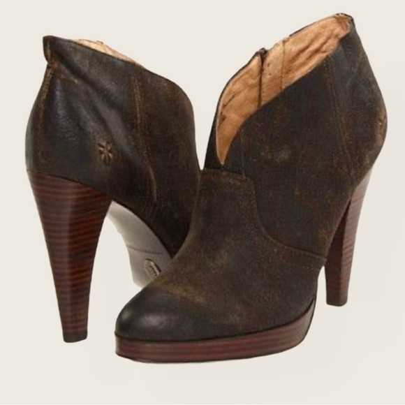 Leather Frye Harlow Campus Bootie - Picture 1 of 9